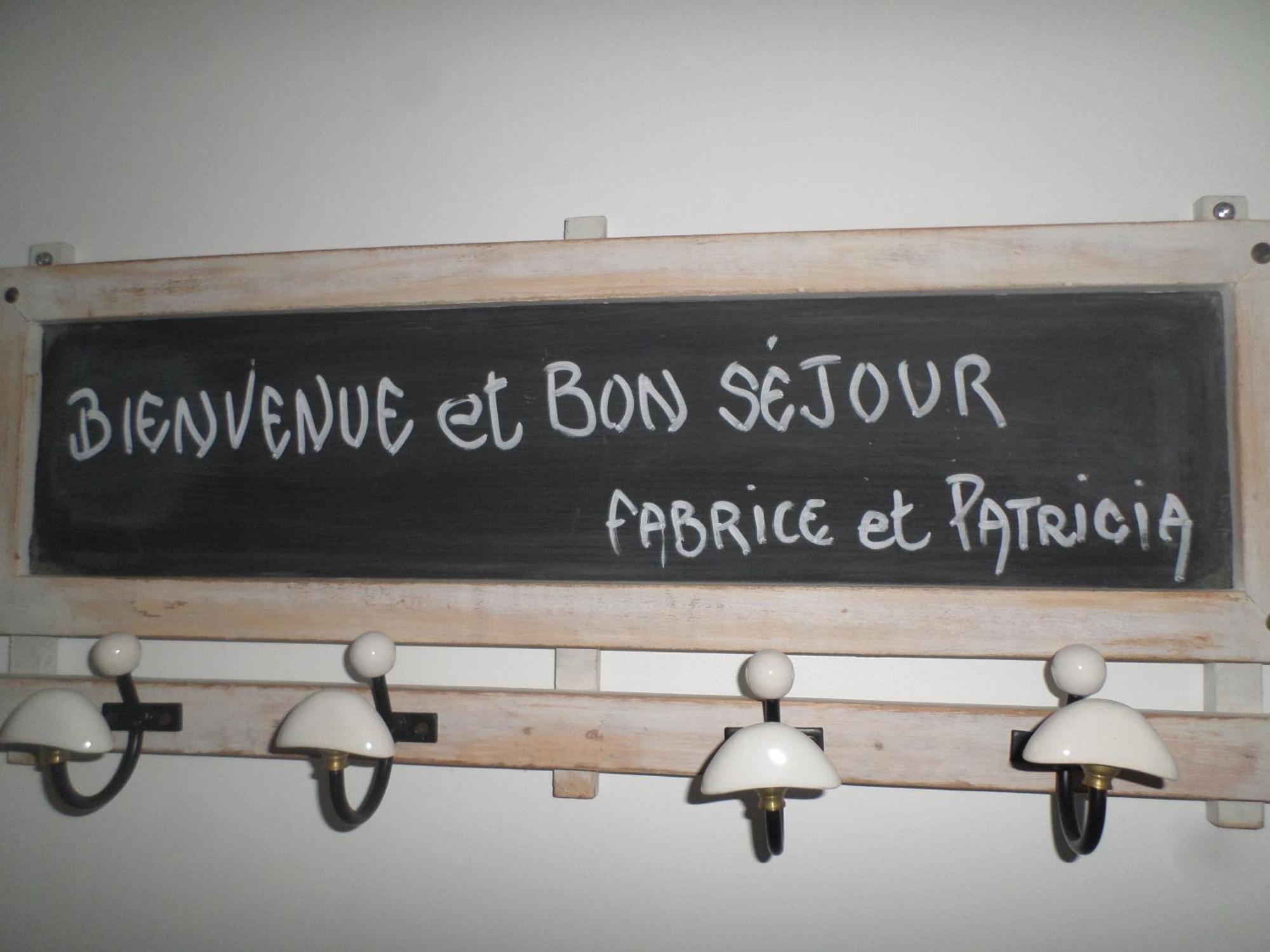 La Folie Hotel Breuil-Barret Exterior photo